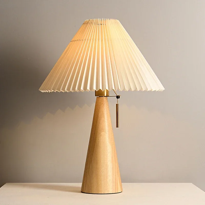 Retro Plisowana Lampa Stołowa  – Solar Lamp recenzja i cena